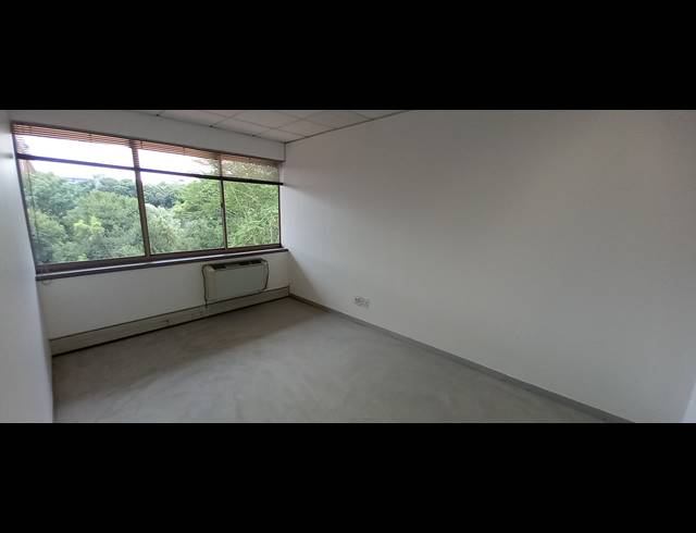 313M² OFFICE TO LET IN WOODMEAD